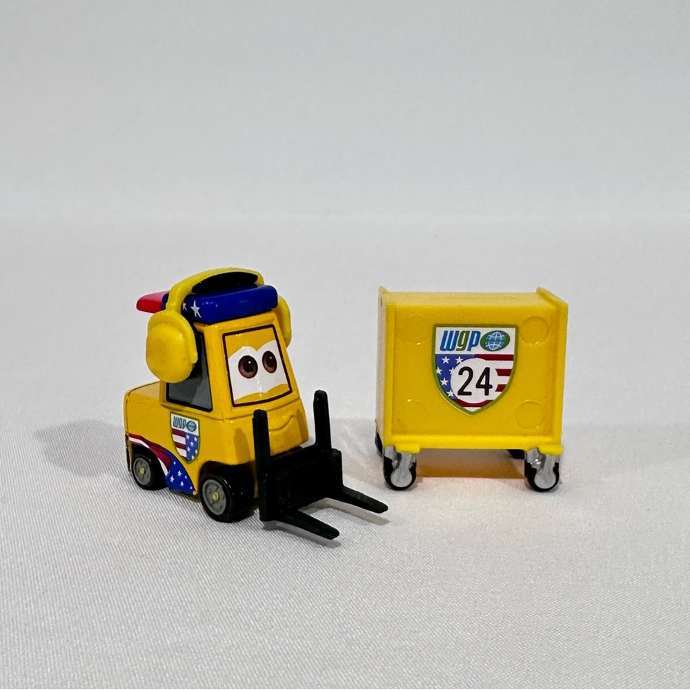 Disney Pixar Cars 2 Turbo Bullock Die-cast Mattel
